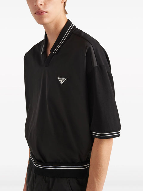 Polo PRADA re-nylon con placca nera