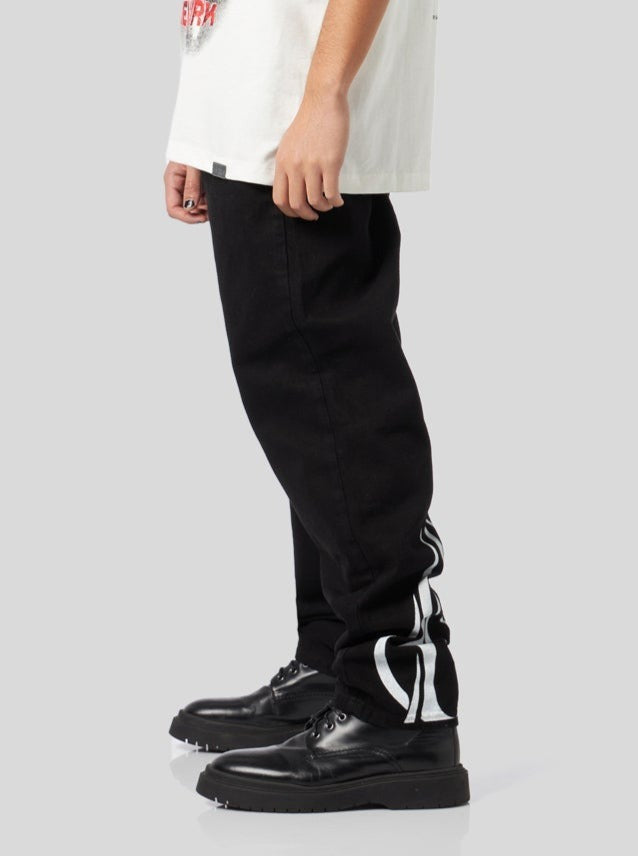 Jeans VISION OF SUPER denim nero con stampa fiamme e logo – MASCARO